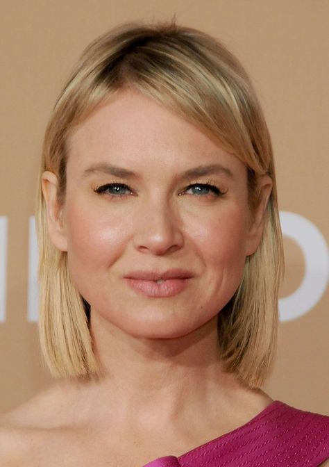 Renee Zellweger Hair, Rene Zellweger, Renee Zellweger Bridget Jones, Light Spring Color Palette, Renée Zellweger, Your Color Style, Light Spring Colors, Cool Blonde Hair, Renee Zellweger