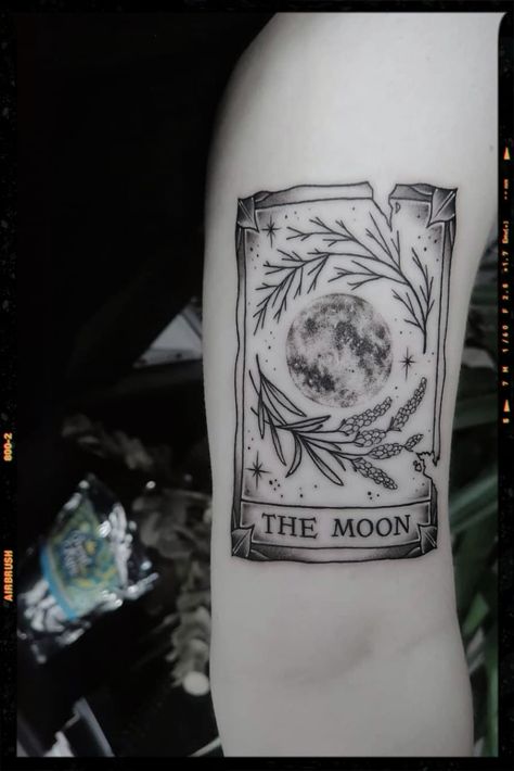 Tarot Card Tattoo Inspiration - The Moon Horror Movie Tarot Card Tattoo, Moon Tarot Tattoo Designs, Terror Card Tattoo, The Star Tarot Tattoo Design, Tarrot Kaarten Tattoo, Tarot Card Moon Tattoo, Sun Moon Tarot Card Tattoo, Terrot Card Tattoos, Tarot Card Tattoo The Moon