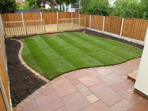 Square laid paving with curved edge @Colin Young Young Young Taheny #landscaping Pavers Ideas, Low Maintenance Garden Design, Patio Pavers, Back Garden Design, Budget Garden, Low Maintenance Landscaping, Low Maintenance Garden, Budget Backyard, Back Gardens