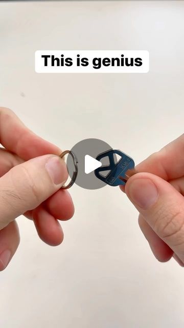 Liz & Jeff on Instagram: "Use straw to slide key on #diy #key #keychain #upcycle" Diy Hide A Key, Key Ring Ideas Diy, Diy Key Projects, Key Diy, Keys House, Key Crafts, Diy Keychains, Car Life Hacks, Creative Life Hacks