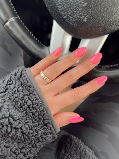 Pink Nails For Tan Skin, Cute Soild Nails, Spring One Color Nails, Round Acrylic Nails Solid Color, Dip W Tip Nails, Summer Nails No Acrylic, Solid Nail Inspiration, Cute Plain Color Nails, Preppy Nails Solid Colors