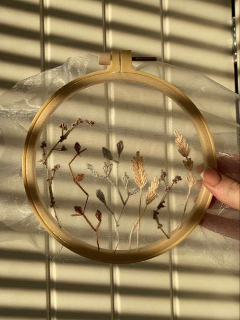 Embroidery On Transparent Fabric, Embroidery On Tulle, Tulle Embroidery, Random Crafts, Embroidery Hoop Wall Art, Stitch Book, Embroidery Inspiration, Embroidery Hoop, Embroidery Flowers