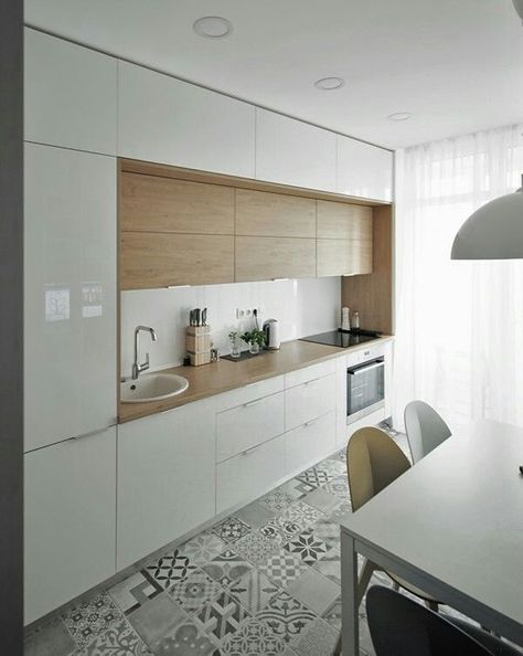 Contemporary Kitchen Inspiration, Luxury White Kitchen, Model Dapur, Kabinet Dapur, White Kitchen Decor, Salon Interior Design, Modern Kitchen Cabinets, White Modern Kitchen, Kitchen Room Design