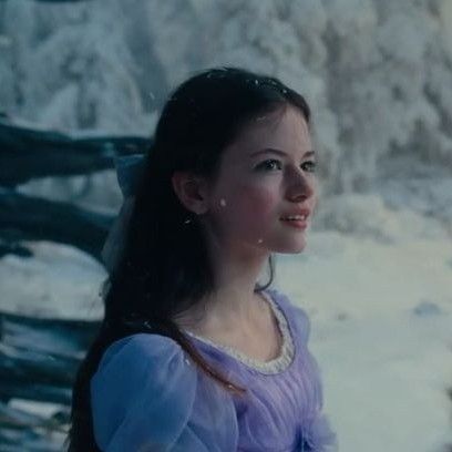 Coquette Costumes, Ethereal Definition, Clara The Nutcracker, Mackenzie Foy Nutcracker, Nutcracker Movie, Narnia 1, The Bear And The Nightingale, Book Series Aesthetic, Sith Apprentice