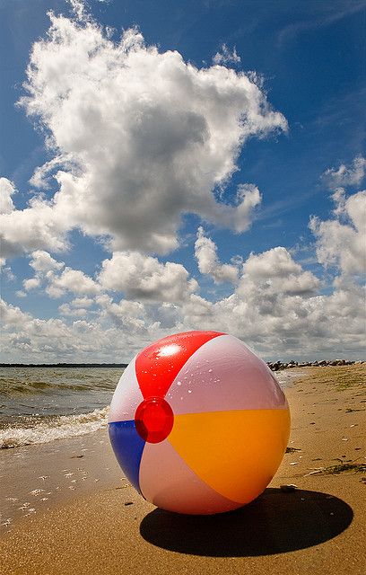 Perfectly Ideal Beach Scenario -=- Perfect Weather, Smooth Sand :: FUN Times are Here !! Beach Pink, I Love The Beach, Beach Ball, Summertime Fun, Perfect Weather, Beach Living, Beach Time, Summer Breeze, Ocean Beach