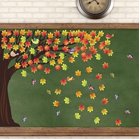 Themes For Board Decoration, Season Classroom Decoration, Tree For Classroom, Classroom Board Decoration, Autumn Board Ideas For School, Autumn Decor Classroom, Autumn Theme Classroom, Season Theme Board Ideas, Tree With Leaves