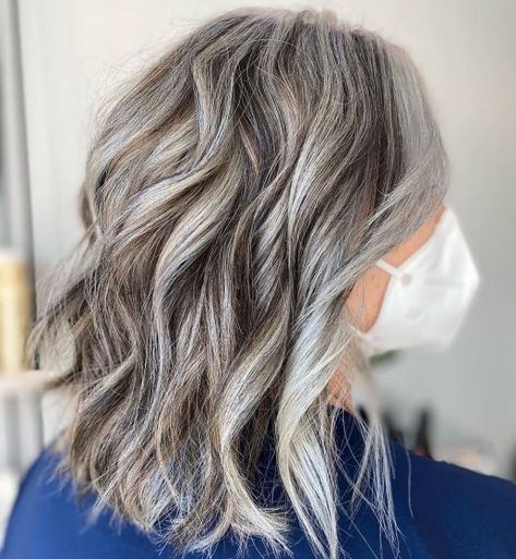 Gray Hair with Brown Lowlights Grey Hair With Brown Lowlights, Brown Hair Going Grey, Brown Hair With Lowlights, Charcoal Hair, Dark Grey Hair, Grey Hair Dye, Hair 101, Salt And Pepper Hair, Grey Hair Inspiration