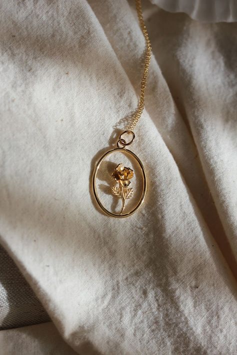 A curated collection of jewelry. Necklaces, earrings, rings and more made with meaning. Nice Gold Jewelry, Rose Pendant Gold, Gold Rose Pendant, Flower Gold Pendant, Rose Necklace Aesthetic, Golden Necklace Aesthetic, Cute Gold Necklace, Rose Necklace Gold, Pendant Aesthetic