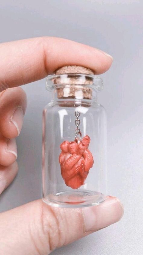 Jar Necklace, Bottle Terrarium, Dark Gothic Art, Weird Creepy, Curiosity Cabinet, Weird Jewelry, Apothecary Cabinet, Romantic Heart, Tanah Liat