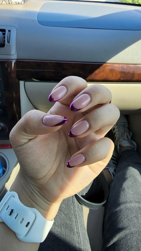 Purple Tips Almond Nails, Purple Chrome French Tip Nails Almond, Pink Sparkly French Tip Nails Almond, Nails For Concerts, Sparkly Purple French Tip Nails, Almond Purple French Tip Nails, Purple Almond French Tip Nails, Purple And Pink Nails Ideas, Purple French Tip Nails Square