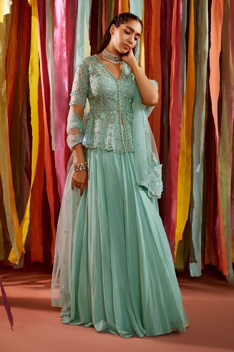 Shop for these amazing collections of Green Net Embroidered Zari V Neck Floral Peplum Top Skirt Set For Women by Label Sanya Gulati online at Aza Fashions. Light Green Colour Combinations Dress, Peplum And Skirt, Mehndi Engagement, Lehenga Top, Kurti Sleeves, Indian Bridesmaids, Georgette Skirt, Happy Dresses, Long Gown Design