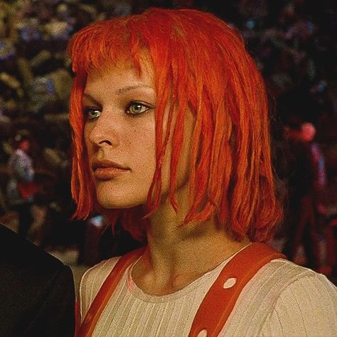 Late 90s Aesthetic, Milla Jovovich Fifth Element, Leeloo Fifth Element, Fifth Element Costume, 5th Element, Bright Red Hair, Septième Art, Fifth Element, Milla Jovovich