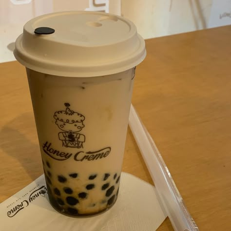 Big Brew Milk Tea Prank, Tealive Bubble Tea Aesthetic, Boba Astethic, Bubble Tea Aesthetic Instagram, Bobba Tea Aesthetic, Thai Tea Aesthetic, Boba Picture, Thai Milk Tea Boba, Foto Boba