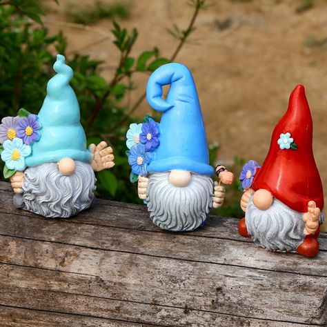 Porch Ornaments, Doll Garden, Garden Gnomes Statue, Art Christmas Gifts, Gnome Statues, Garden Backyard, Garden Gnome, Garden Statue, Outdoor Statues