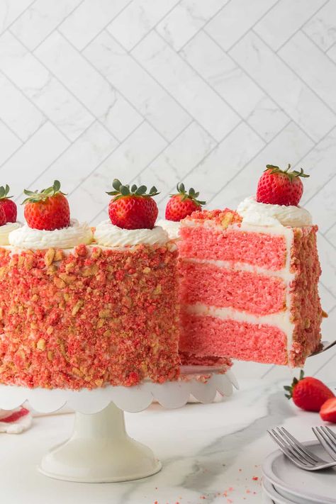 Strawberry Crunch Cake Recipe, Good Humor Strawberry Shortcake, Strawberry Ice Cream Bar, Strawberry Shortcake Ice Cream Bars, Strawberry Shortcake Birthday Cake, Crunch Cake Recipe, Sweet Potato Pound Cake, Strawberry Crunch Cake, Homemade Strawberry Cake