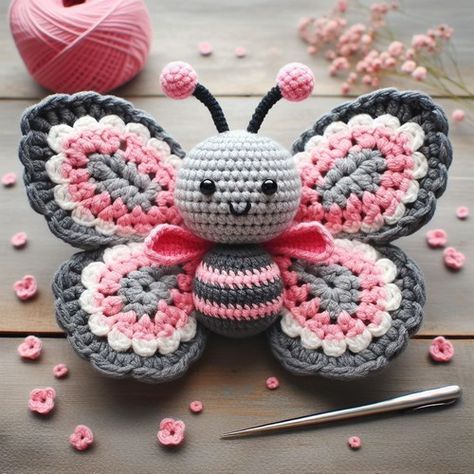 Free Crochet Butterfly Amigurumi Pattern Butterfly Amigurumi, Crochet Butterfly Free Pattern, Crochet Butterfly Pattern, Crochet Toys Free, Pola Amigurumi, Crochet Animals Free Patterns, Crochet Butterfly, Crochet Amigurumi Free, Crochet Flower Tutorial