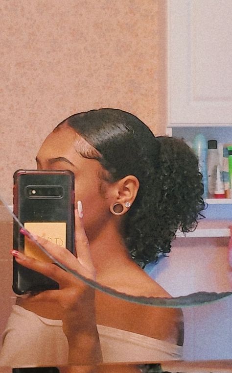 Half up and half down. Slick back ponytail. Edges. Stretched ears. Gauge Ears Black Women, Ear Gauges Aesthetic Black Women, Gauges On Black Women, Stretched Lobes Aesthetic, Ear Gauges Black Women, Guages With Piercings, Stretched Ears Black Women, Small Gauges Women, Gauges Black Women