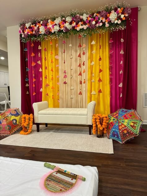 Sangeet Decor At Home, Mayoon Decor, Sangeet Backdrop, Simple Mehndi Stage Decor At Home, Sangeet Backdrop Stage Decorations, Sangeeth Stage Decor Outdoor Simple, Simple Sangeet Decoration Stage Indoor, Mehndi Stage, Marriage Stage Decoration Indian Flower