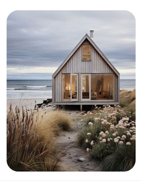 A Small House, Cottage By The Sea, Wooden House, Weekend Vibes, Beach Cottages, Tiny Home, Tiny Homes, Summer House, House Inspiration