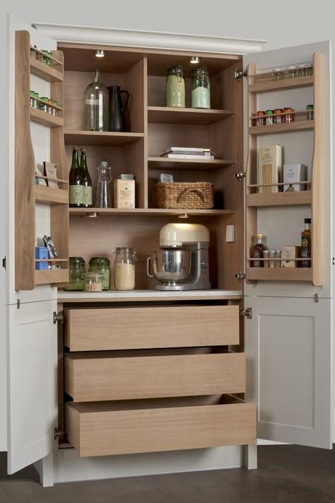 In need of kitchen storage inspiration? Our Howdens Larder Pantry is perfect for your kitchen storage ideas. Fill with your favourite cooking ingredients and food cupboard products for a modern kitchen design and easy accessible storage idea. Pantry Cupboard Designs, Howdens Kitchens, Modern Kitchen Storage, Kitchen 2022, Open Plan Kitchen Dining Living, Kitchen Larder, Larder Cupboard, Kitchen Cupboard Designs, Open Plan Kitchen Dining