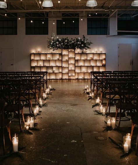 Traditional Wedding Theme, Candlelit Wedding, Wedding Alters, Ceremony Candles, Indoor Wedding Ceremonies, Wedding Altars, Wedding Ceremony Backdrop, Indoor Ceremony, Wedding 2025