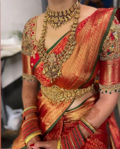 South Indian Wedding Saree, South Indian Bride Saree, Latest Bridal Blouse Designs, Bridal Sarees South Indian, Indian Bridal Sarees, Wedding Saree Blouse, Wedding Saree Blouse Designs, Indian Bride Outfits, Traditional Blouse Designs