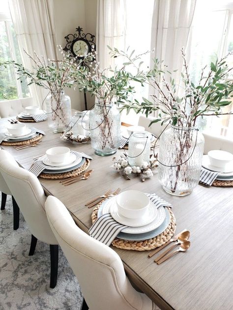 Modern Table Scape Ideas, Modern Coastal Table Setting, Spring Summer Table Decor, Transitional Table Setting, Dining Room Tablescapes Everyday, Round Table Setting Ideas Everyday, Dining Room Table Setting Ideas Everyday, Summer Dining Room Decor, Every Day Table Settings