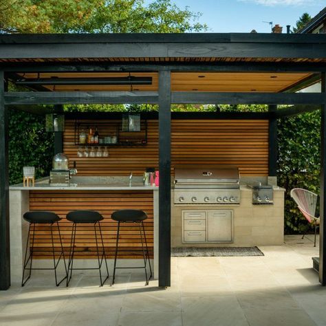 Oasis Decor, Outdoor Bbq Area, Modern Outdoor Kitchen, Outdoor Kitchen Bars, Outdoor Kitchen Plans, Build Outdoor Kitchen, Outdoor Bbq Kitchen, Grill Area, Backyard Bar