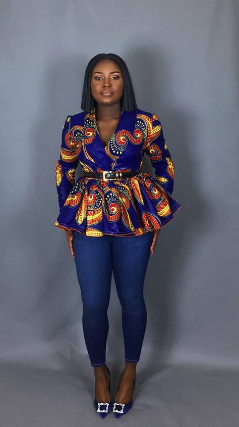 Ankara Blouses, African Tops, African Print Tops, African Fashion Designers, Best African Dresses, Latest Ankara Styles, African Dresses Modern, African Wear Dresses, African Print Dress Designs