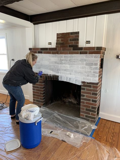 DIY Whitewashed Brick Fireplace: Step by Step Tutorial Sponge Paint Fireplace Brick, Reface Brick Fireplace, Traditional Brick Fireplace, Paint Brick Fireplace White, Pellet Stove Ideas Living Rooms, Redo Fireplace, Whitewashed Brick Fireplace, Fireplace Step, Wood Burning Stove Ideas