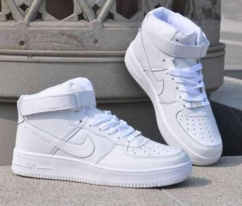 Nike Air Force High, Air Force High, Sneaker Trend, Nike Shoes Air Force, Sneaker Outfits, White Nike Shoes, Trendy Shoes Sneakers, All Nike Shoes, Nike Air Shoes