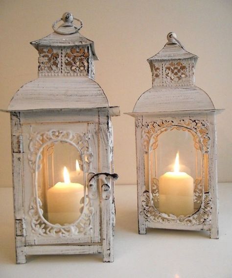 ♥ Lanterns are a wonderful accessory to use in your table top designs.  They come in all shapes, sizes and different materials. Chic Chalet, Shabby Chic Decorating, Muebles Shabby Chic, Chic Bedroom Design, Styl Shabby Chic, Decoration Shabby, Lantern Candle, Cottage Shabby Chic, White Lanterns