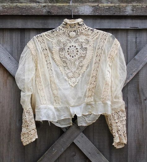 Vintage Women's Antique Victorian Edwardian Lace Embroidered Blouse Lingerie | eBay Edwardian Shirtwaist, 1910s Dress, High Neck Lace Blouse, Victorian Lingerie, Vintage Lace Blouses, Edwardian Blouse, Romantic Clothing, Antique Fashion, Fashion Goals