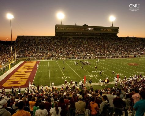 Kelly Shorts Stadium Central Michigan University, Mt. Pleasant, MI Michigan College, College Vision Board, Central Michigan University, Stadium Architecture, Central University, Michigan University, College Aesthetic, Exchange Student, Michigan Usa