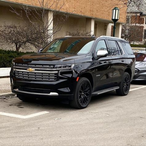 Blacked Out Tahoe, Tahoe Interior Design, 2023 Tahoe, Tahoe Car, Tahoe Interior, Black Tahoe, Chevrolet Suv, Chevrolet 4x4, Chevy Suv