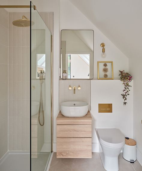 Stylish ensuite bathroom ideas to suit spaces big and small | Homebuilding Small Bathroom Ideas Shower Over Bath, Small Odd Shaped Bathroom, Small Triangle Bathroom Ideas, Eves Bathroom Ideas, Small Attached Bathroom Ideas, Half Bath With Shower Ideas, Guest En Suite Ideas, Loft Room Bathroom Ideas, Bathroom Small Renovation