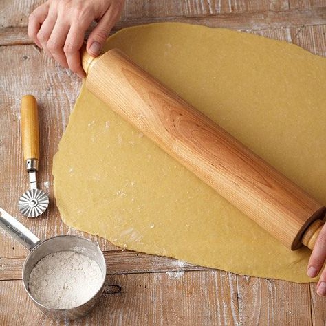 Ravioli Dough Recipe, Ravioli Fillings, Fresh Pasta Dough Recipe, Homemade Pasta Dough Recipe, Fried Ravioli Recipe, Making Pasta From Scratch, Ravioli Recipe Homemade, Pasta Dough Recipe, How To Make Ravioli