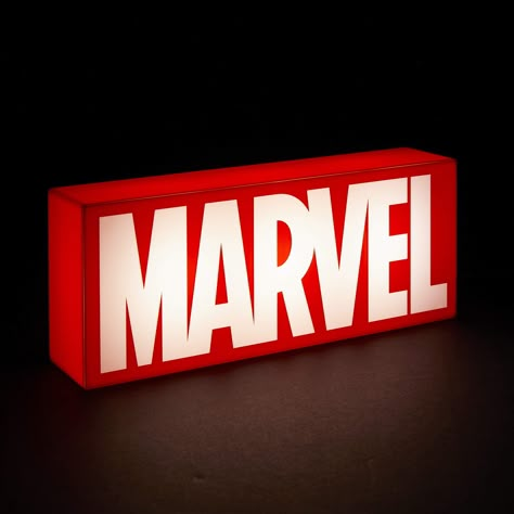 Marvel Decorations, Marvel Lamp, Avenger Room, Marvel Bedroom Decor, Marvel Room Ideas, Marvel Room Decor, Collector Room, Marvel Lights, Marvel Decor