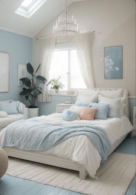 Light Blue House Decor, Blue And White Bedroom Aesthetic, Light Blue Room Aesthetic, Light Blue Bedroom Ideas, Condo Aesthetic, Blue Themed Bedroom, Baby Blue Bedrooms, Vibey Rooms, Light Blue Rooms