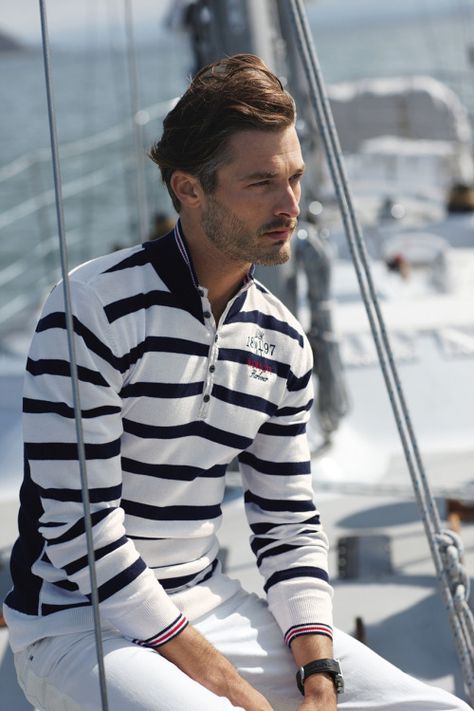 Sailing Attire, Yacht Fashion, Sailing Fashion, Seaside Style, Spring Outfits Men, Boating Outfit, Sailing Outfit, Nautical Fashion, Good Looking Men