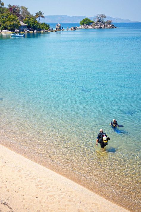 Army Basic Training, Lake Malawi, Pack Your Bags, Travel Souvenirs, Cultural Experience, Travel List, Africa Travel, Mozambique, Beach Style