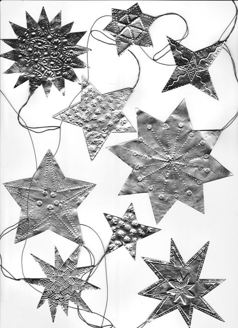 https://flic.kr/p/xk8v3G | Foil Stars | made by Kathejo Bohlman Tin Foil Stars, Foil Decorations Ideas, Card Board Craft, Star Decorations Party, Star Shaped Things, Foil Crafts, Diy With Kids, Tin Foil Art, Foil Design