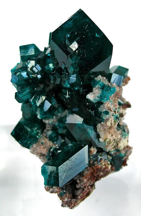 DIOPTASE Tsumeb Mine, Tsumeb, Otjikoto Region, Namibia 4.1 x 2.6 x 2.1 cm Pretty Rocks, Cool Rocks, Crystal Magic, Beautiful Rocks, Mineral Stone, Minerals And Gemstones, Rocks And Gems, Emerald Gemstone, Gems And Minerals