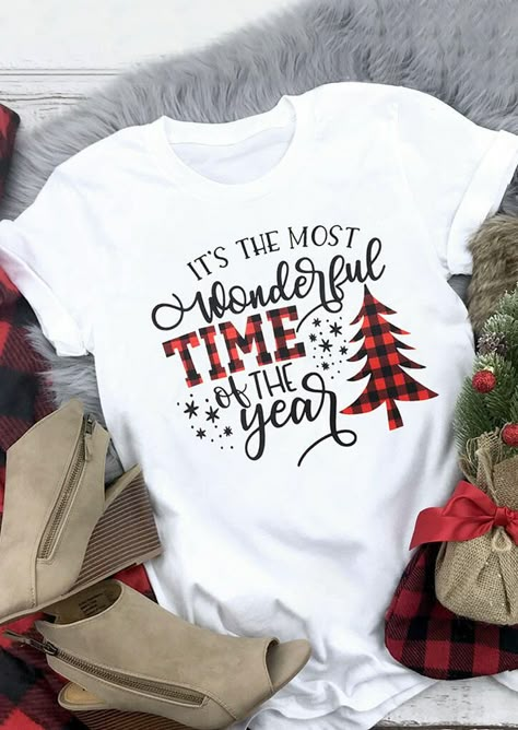 It's The Most Wonderful Time Of The Year T-Shirt. Spend your Christmas in comfort and style in this cute and fun tee. Wear this wonderful Christmas Tree tee and enjoy happiness with your family. High-quality and flash shipping! Big Discount and Limited Time ONLY! #WonderfulTime #christmastees #christmastshirts #christmasoutfits #womenstops Plaid And Leopard, Cricut Shirts, Plaid Christmas Tree, Tee Tree, Shirts To Make, Christmas Tree Shirt, Cricut Christmas, Christmas Style, Tree Shirt