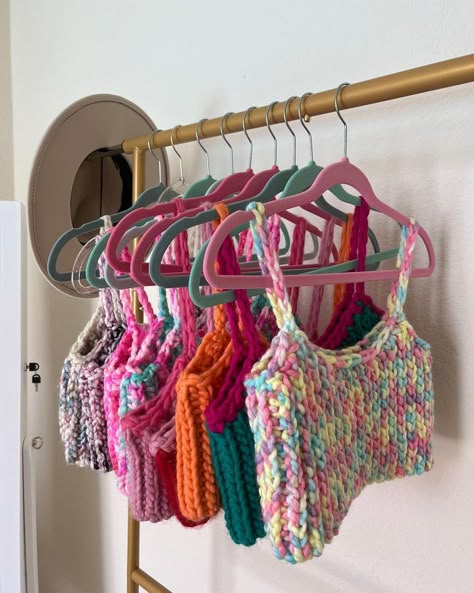 Crochet Business Instagram, Crochet Product Photography Ideas, Crochet Store Ideas, Crochet Product Photography, Crochet Photography Ideas, Crochet Photoshoot, Colorful Crochet Top, Crochet Business Ideas, Crochet Boutique