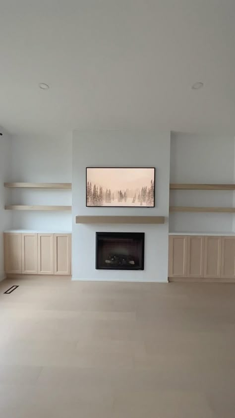 Modern Fireplace Tv Wall, Wall Cabinet Ideas, Fireplace Tv Wall Ideas, Modern Media Wall, Stand Decoration Ideas, Modern Fireplace Tv, Tv Wall Unit Designs, Wall Unit Ideas, Wall Units With Fireplace