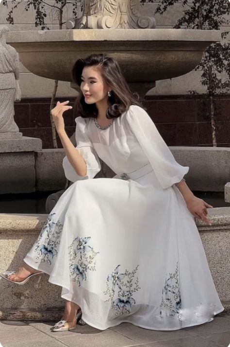 Aesthetic 00s, 00s Dress, Best Evening Dresses, 70's Dress, Dresses For Weddings, Aesthetic Wedding, Aesthetic Korean, Aesthetic Dress, Fancy Dresses Long