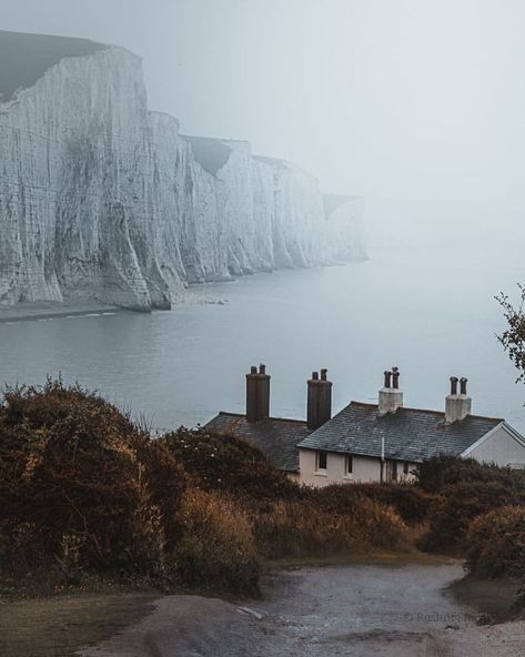 Photos Of Britain 🇬🇧 on Instagram: “How lovely are foggy days like this! ❤️ For me, crisp misty Autumn walks are my absolute favourite. This moody shot looks straight from the…” Tired Tired Sea, Dark Nautical, Nautical Aesthetic, Foggy Day, Lighthouse Keeper, Sussex England, Aesthetic Old, Cottage By The Sea, Days Like This