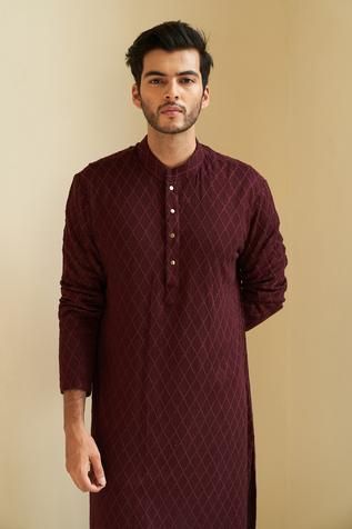 Shop for Contrast By Parth Maroon Chikankari Embroidered Kurta Set for Men Online at Aza Fashions Hand Embroidery Indian, Red Kurta Set, Kurta Designs Men's, Wedding Kurta For Men, Kurta Pajama Men, Wedding Dresses Men Indian, Gents Kurta Design, Red Kurta, Gents Kurta