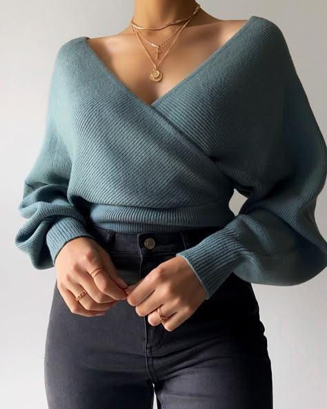 Causal Chic, Female Fashion, Mode Inspiration, Cute Casual Outfits, Teen Fashion, Look Fashion, Classy Outfits, Pretty Outfits, Long Sleeve Sweater